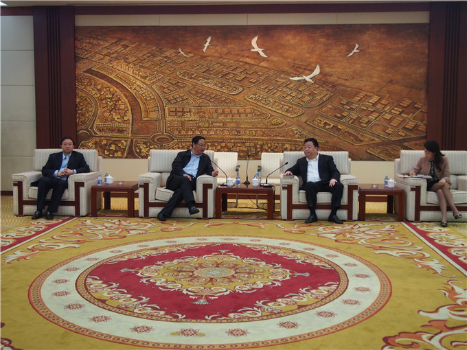 集團(tuán)領(lǐng)導(dǎo)集體赴上海自貿(mào)區(qū)、上海期貨交易所調(diào)研