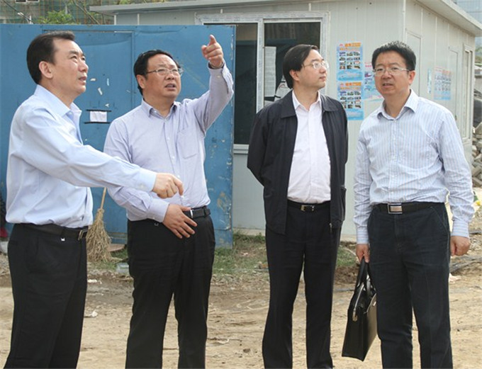 王正喜、周勇到鼓樓區(qū)考察調(diào)研