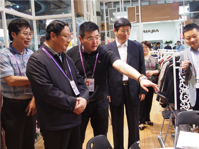 王正喜赴廣州、深圳、香港調(diào)研