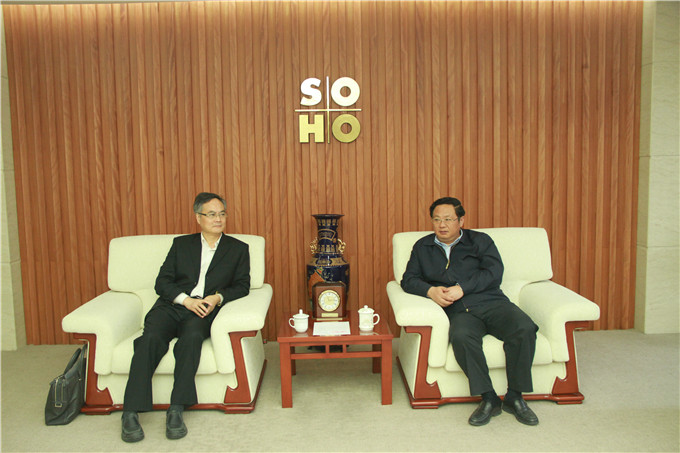 王正喜、周勇會見昆山花橋經(jīng)濟(jì)開發(fā)區(qū)黨工委副書記、管委會副主任沈華飛