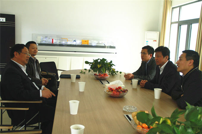 集團董事長王正喜調(diào)研凱宮重工