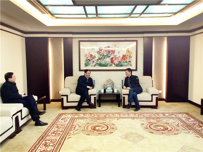 王正喜、周勇與興業(yè)銀行、民生銀行南京分行高層舉行工作交流